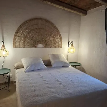 Casa Olea 3* 萨尔泰纳
